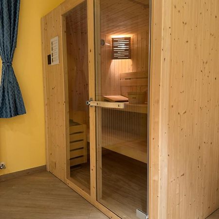 Villa Zoe - Suite Con Sauna Margone  Zewnętrze zdjęcie